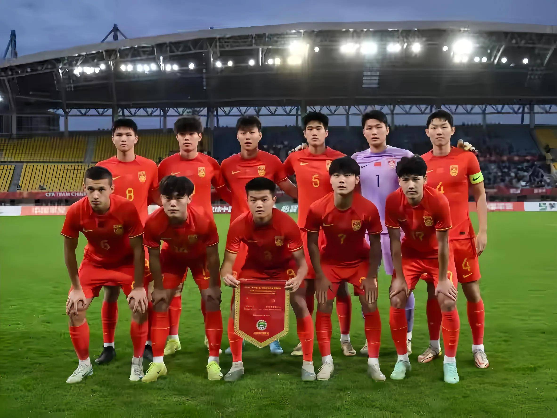 亚洲足球锦标赛中,中国国家队斩获冠军 亚洲足球锦标赛中,中国国家队斩获冠军