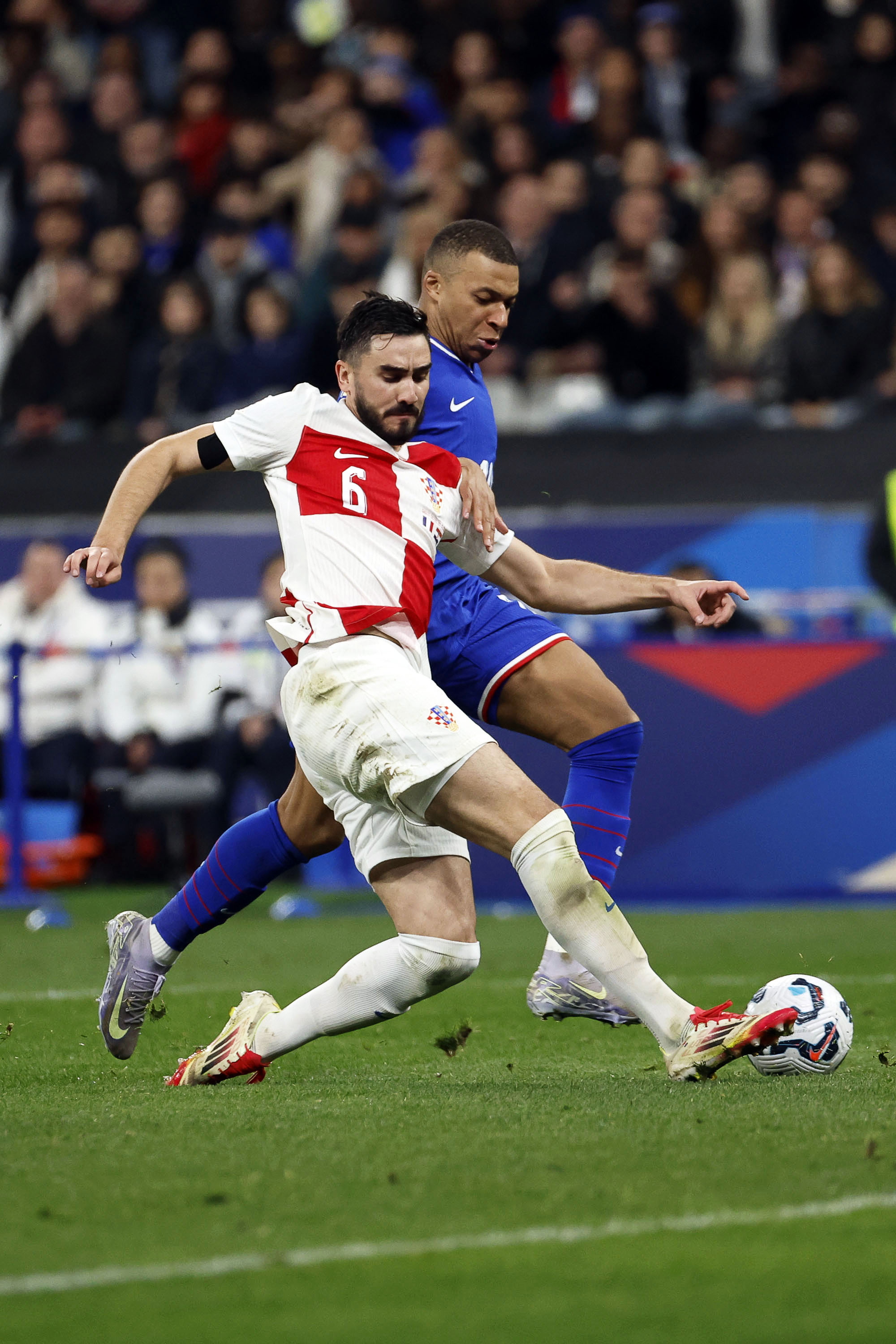 九游VIP-关于欧国联赛决胜时刻，双方球队拼尽全力的信息