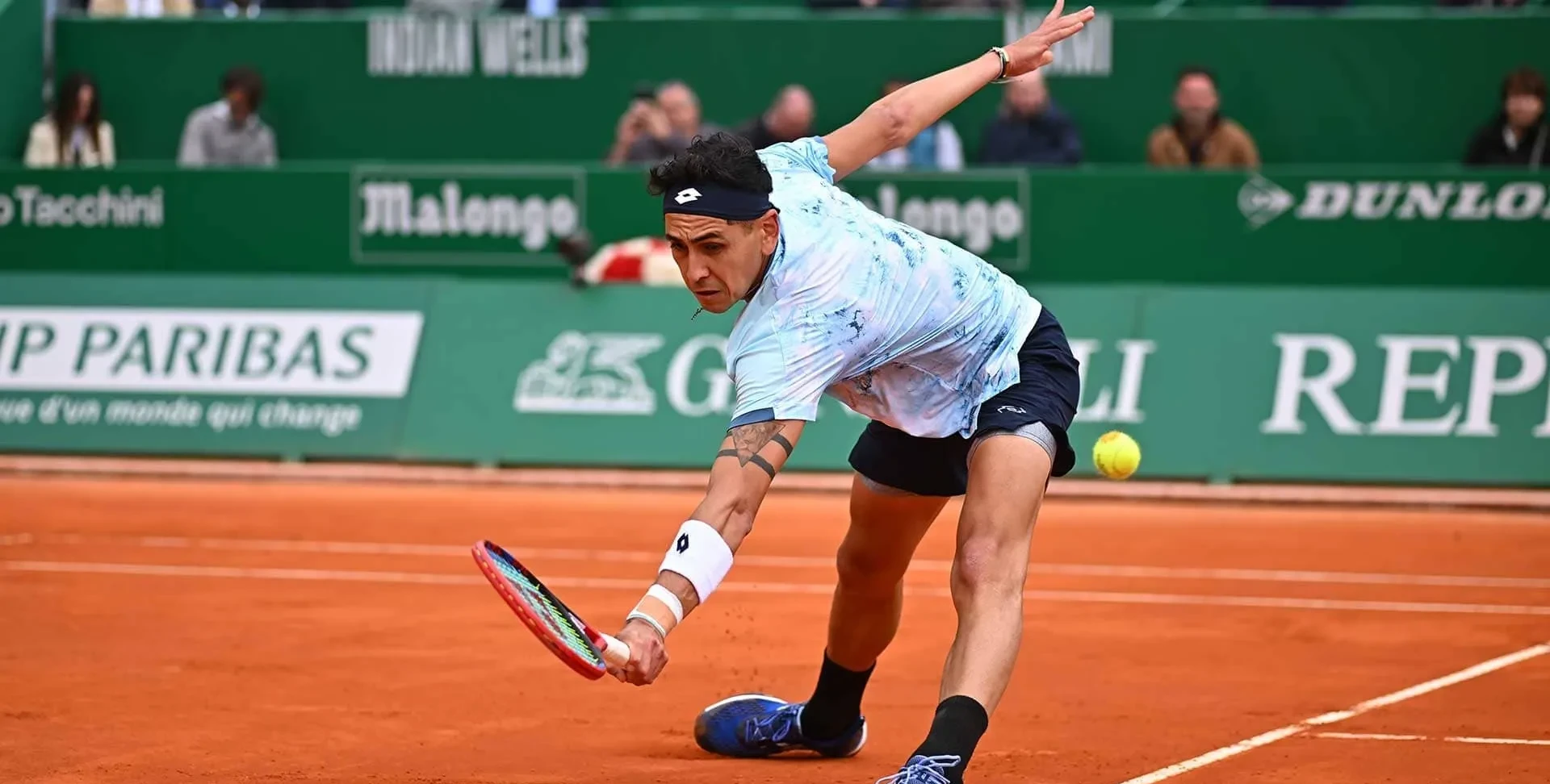 关于拉沃尔杯逆转蒙特卡洛大师赛，德约科维奇统治全场的信息