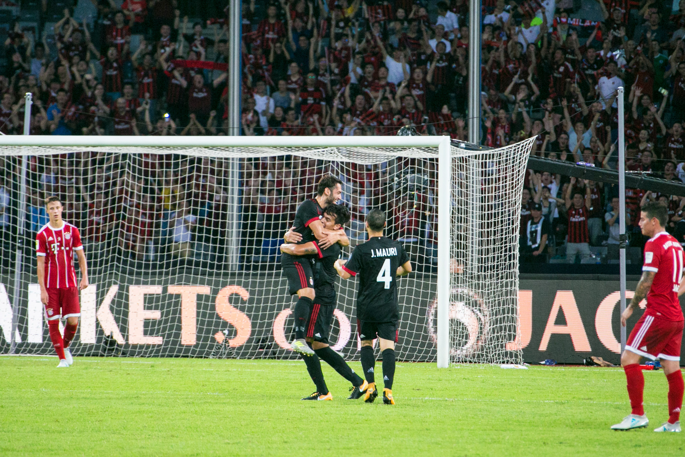 九游娱乐首页-球队备战国际冠军杯，全队准备实力一决胜负