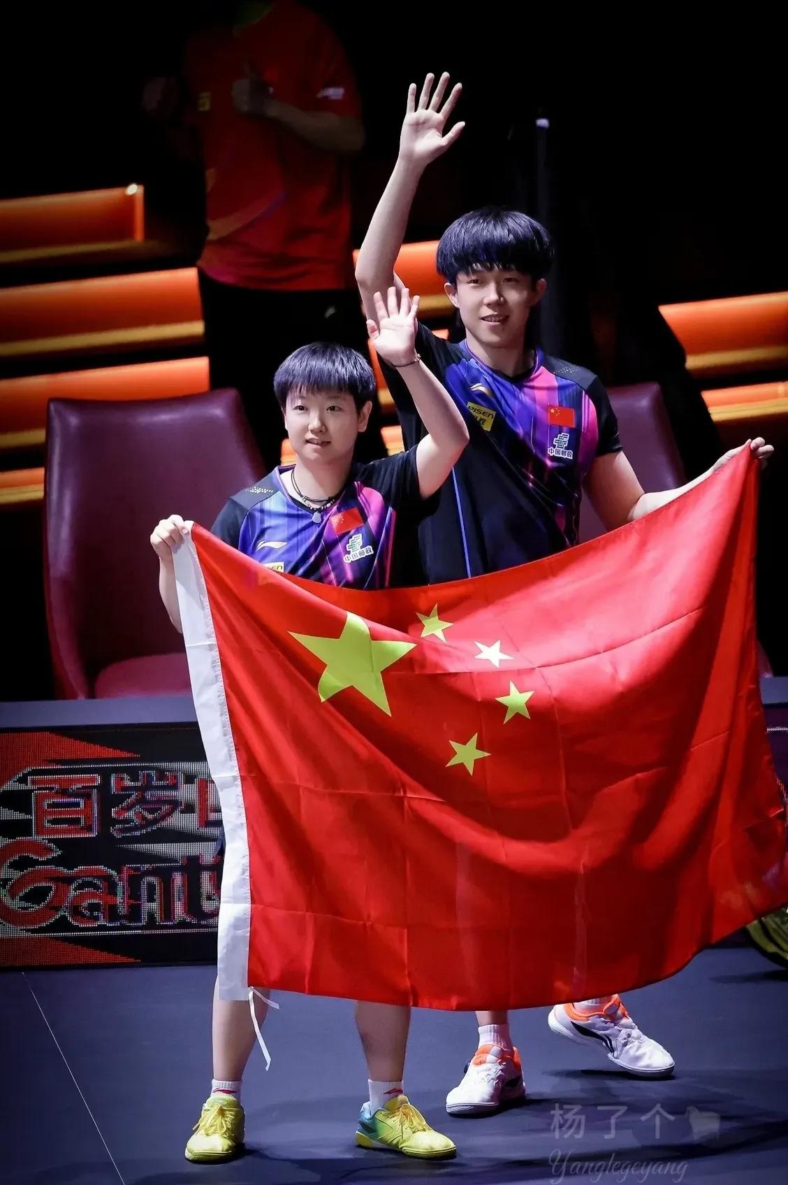 球队备战国际冠军杯，全队准备实力一决胜负