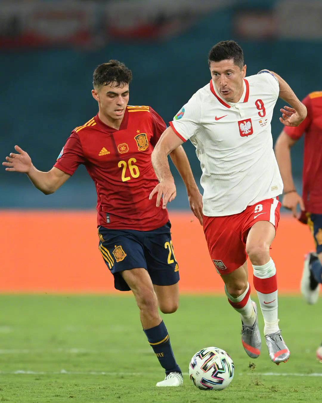 九游体育平台-波兰逆转西班牙，布鲁诺统治全场