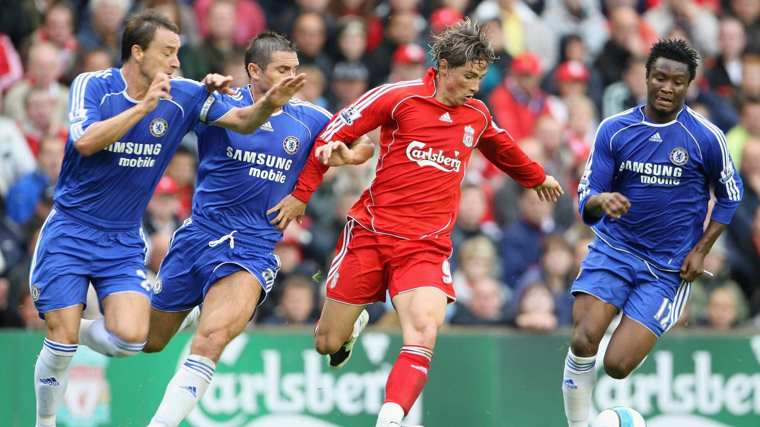 铜墙铁壁与绝地反击，卢卡库的防守艺术与智利的逆转哲学